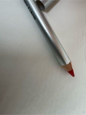Prestige Lip Liner Poppy L-201 Bright Orange Red Lip Pencil New Discontinued